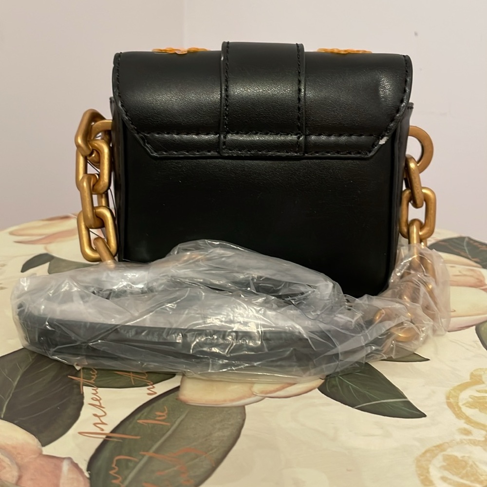 Guess Handbag - Picture 4 of 10